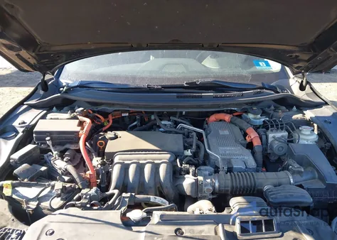 2018 Honda Clarity Plug-In Hybrid Touring z USA, uszkodzony, nr VIN JHMZC5F39JC001840